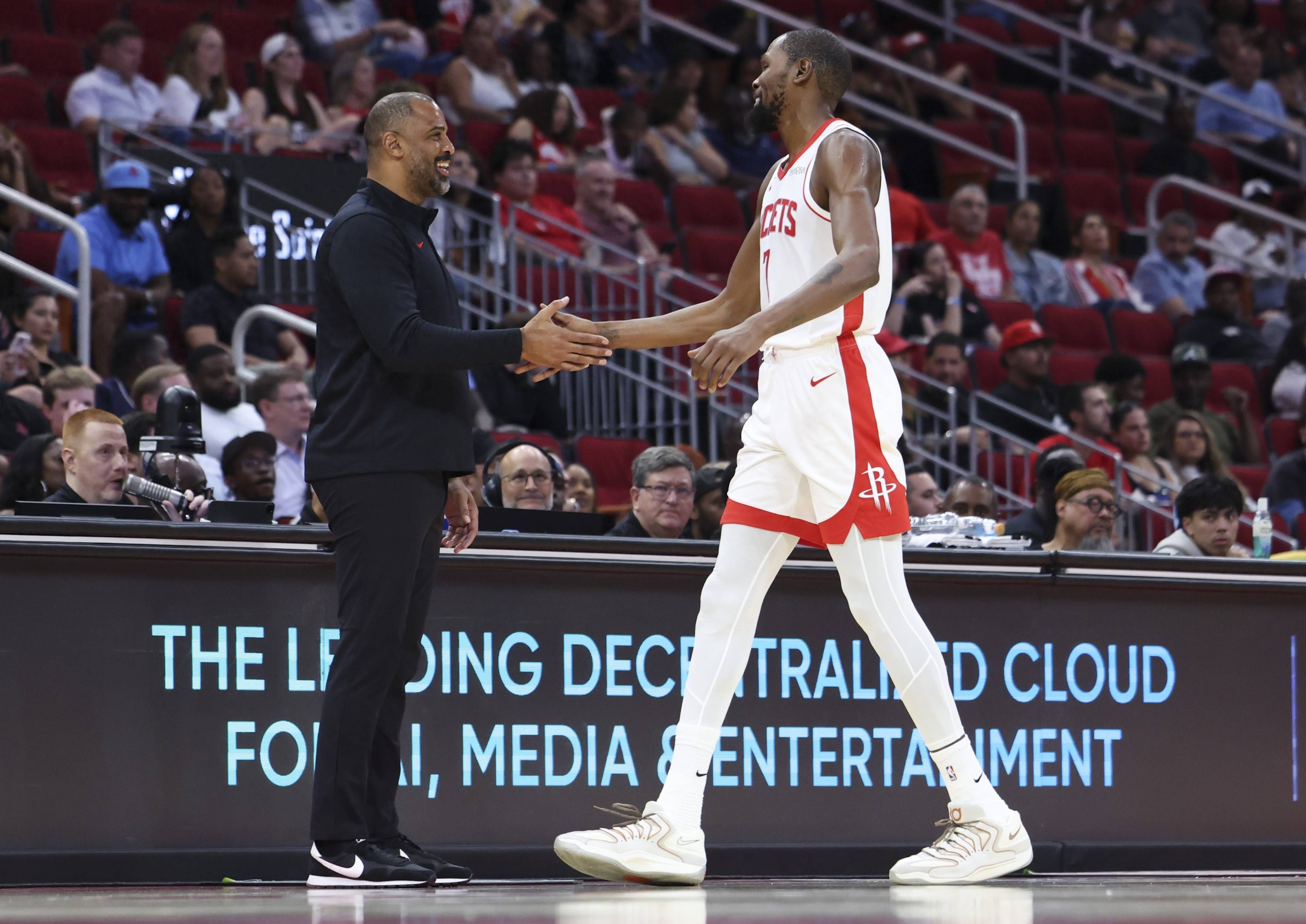 关于转折点波特兰开拓者内部沟通,NBA常规赛冲刺阶段攻防权衡,目标明确,球队文化再被提及的信息 关于转折点波特兰开拓者内部沟通,NBA常规赛冲刺阶段攻防权衡,目标明确,球队文化再被提及的信息