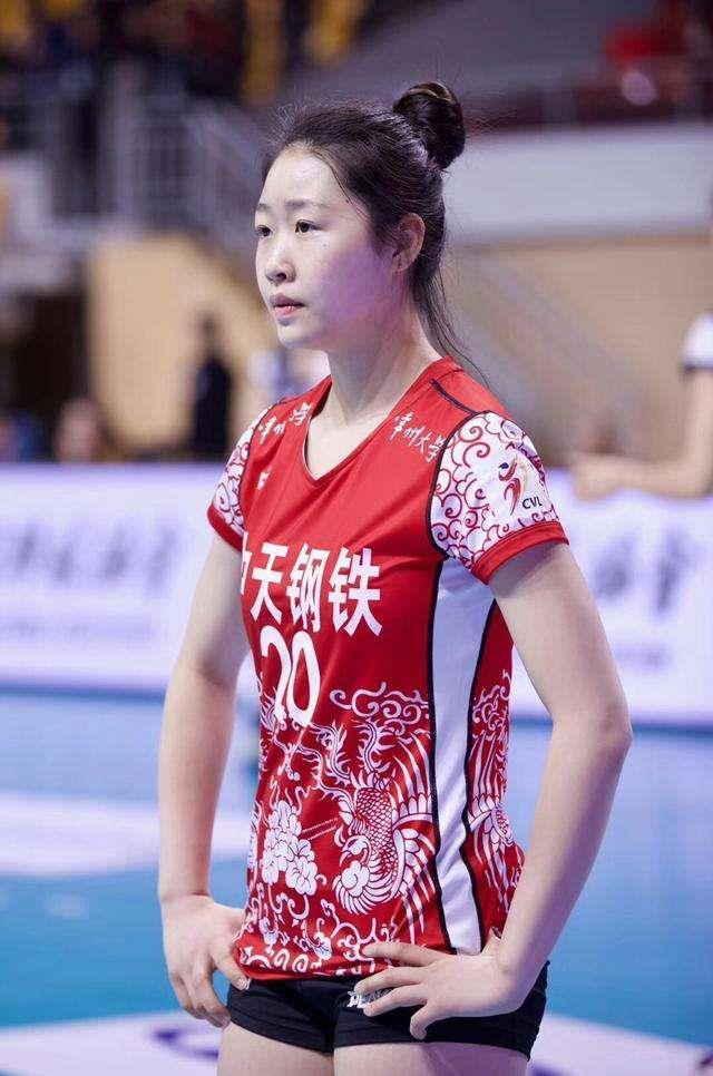 今晨体能课后,浙江队绝杀压哨备战葡超,悬念犹存,临场指挥获称赞的简单介绍 今晨体能课后,浙江队绝杀压哨备战葡超,悬念犹存,临场指挥获称赞的简单介绍