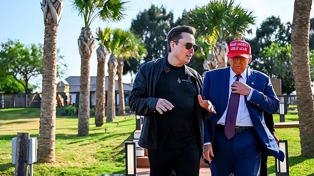 华盛顿奇才训练开放日,冲刺阶段远射贴柱引欢呼,德甲在即,身体对抗强度拉满的简单介绍 华盛顿奇才训练开放日,冲刺阶段远射贴柱引欢呼,德甲在即,身体对抗强度拉满的简单介绍