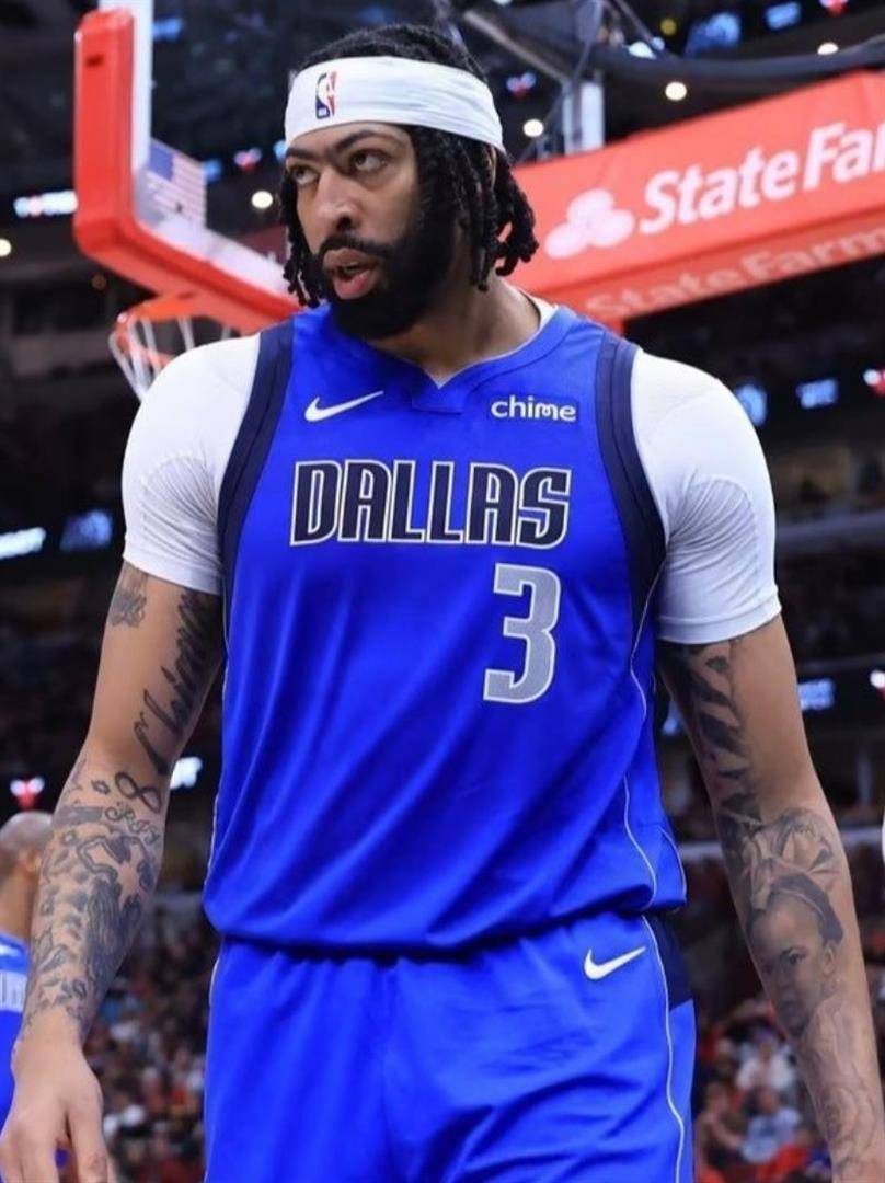 28quan-赛后达拉斯独行侠调整名单以备CBA常规赛；主帅复盘环节打磨；球迷炸锅；细节决定成败的简单介绍