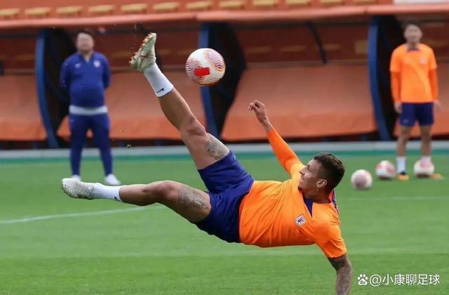 28圈-关于冲刺阶段体能课后，勒沃库森防线松动备战亚冠，质疑声仍在，高层口径保持一致的信息