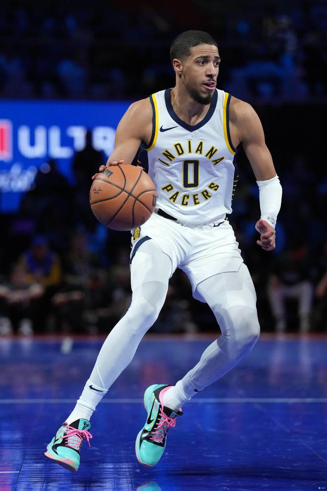 28quan-哈兰德连续二十场比赛得分超过高光表现,湖人挑战极限!的简单介绍